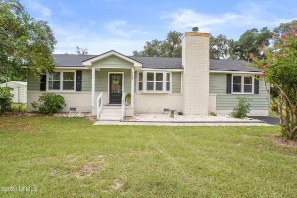 1109 15th ST Street, Port Royal, SC 29935