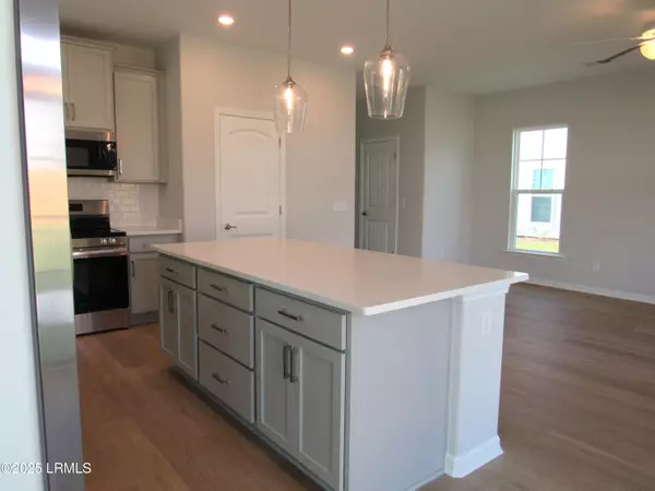 Hardeeville, SC 29927,246 Conifer ST Street