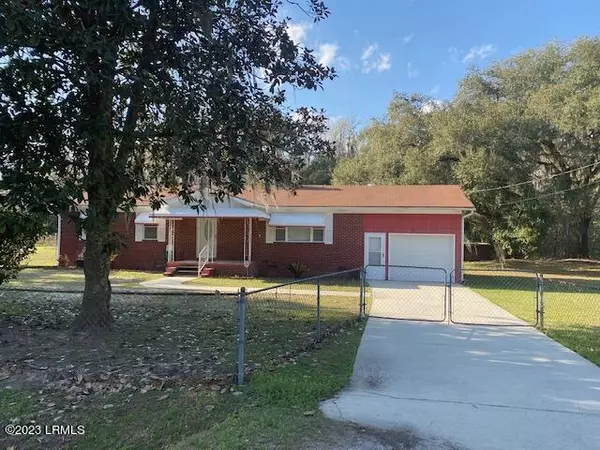 35 Stroban RD Road, Seabrook, SC 29940