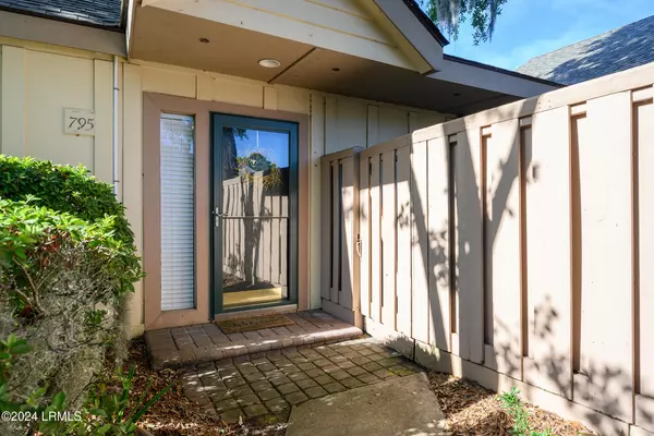 Hilton Head Island, SC 29928,45 Queens Folly RD Road