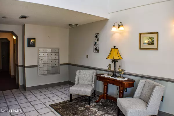 Port Royal, SC 29935,1231 Ladys Island DR Drive