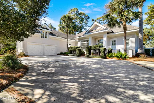 Bluffton, SC 29910,41 Colleton River DR Drive
