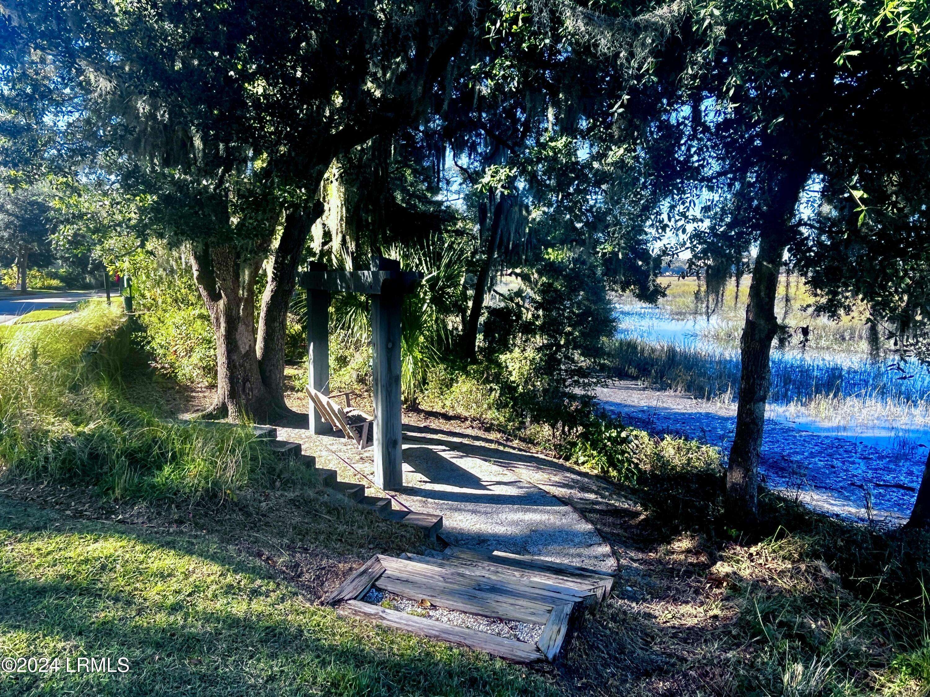Beaufort, SC 29902,606 Water ST Street