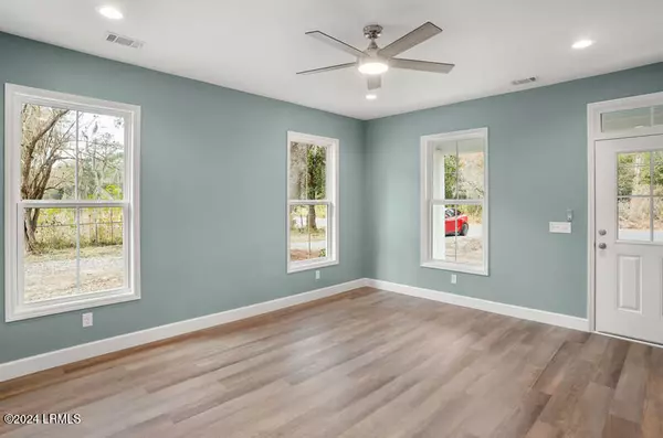 Seabrook, SC 29940,81 Cuthbert Farm RD Road