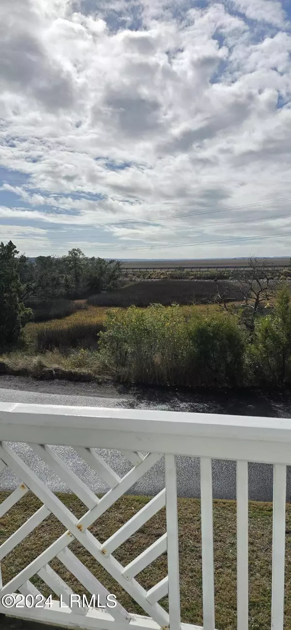 St. Helena Island, SC 29920,1 W Marsh DR Drive