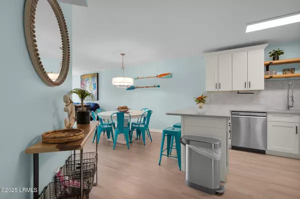 Hilton Head Island, SC 29928,10 Lemoyne AVE Avenue