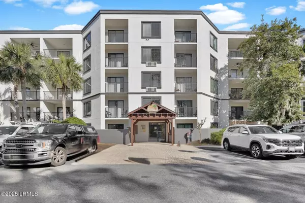 Hilton Head Island, SC 29928,10 Lemoyne AVE Avenue