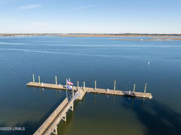 895 Ribaut RD Road, Beaufort, SC 29902