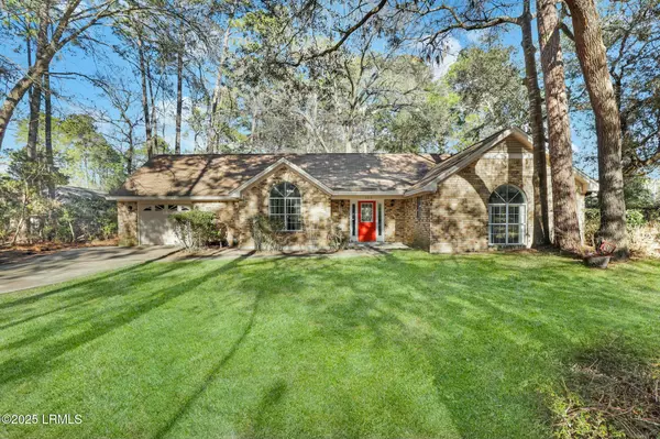 Beaufort, SC 29907,123 Francis Marion CIR Circle