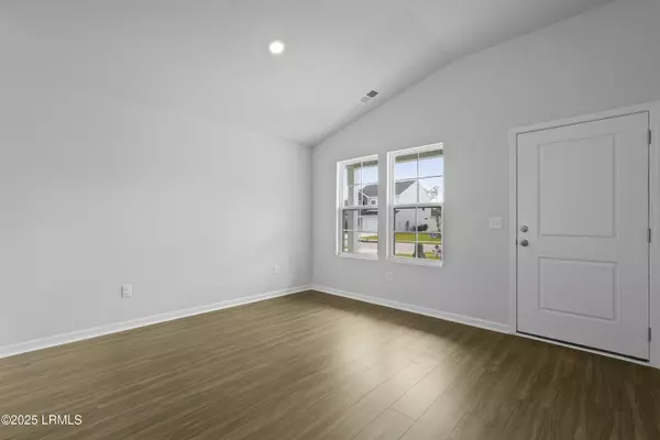 Hardeeville, SC 29927,337 Waters Edge WAY Way