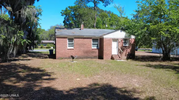 Port Royal, SC 29935,1905 Old Shell RD Road