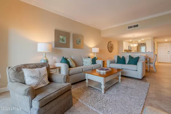 Hilton Head Island, SC 29928,21 Ocean LN Lane