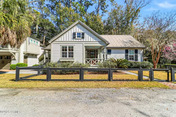 Bluffton, SC 29910,13 Lawrence ST Street