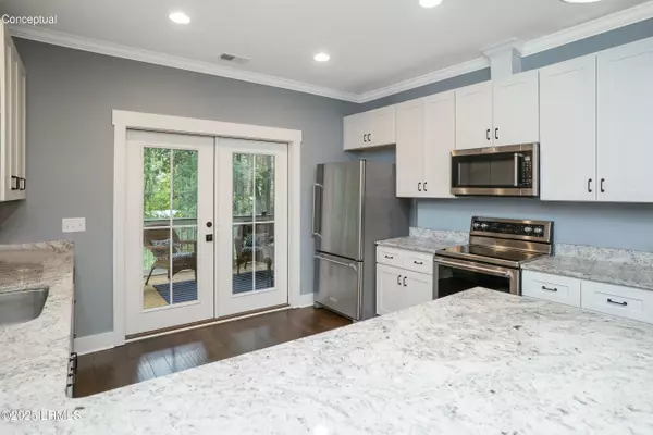 St. Helena Island, SC 29920,3 Stripland WAY Way