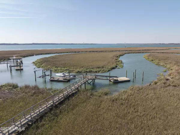 2 Salt Kettle CT Court, St. Helena Island, SC 29920