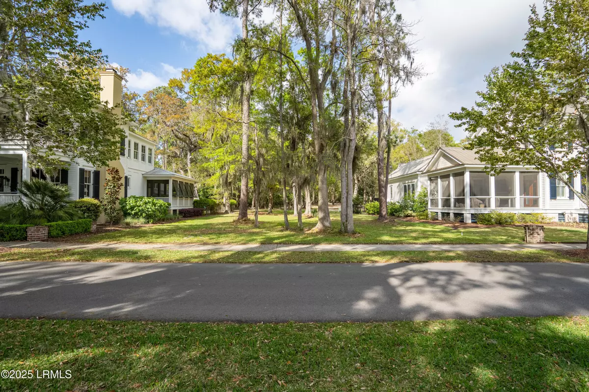 Beaufort, SC 29906,24 Treadlands