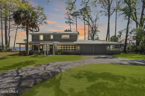 St. Helena Island, SC 29920,91 Mcteer DR Drive