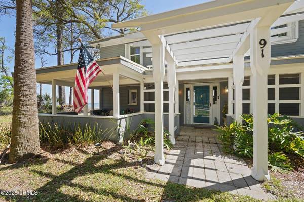91 Mcteer DR Drive, St. Helena Island, SC 29920