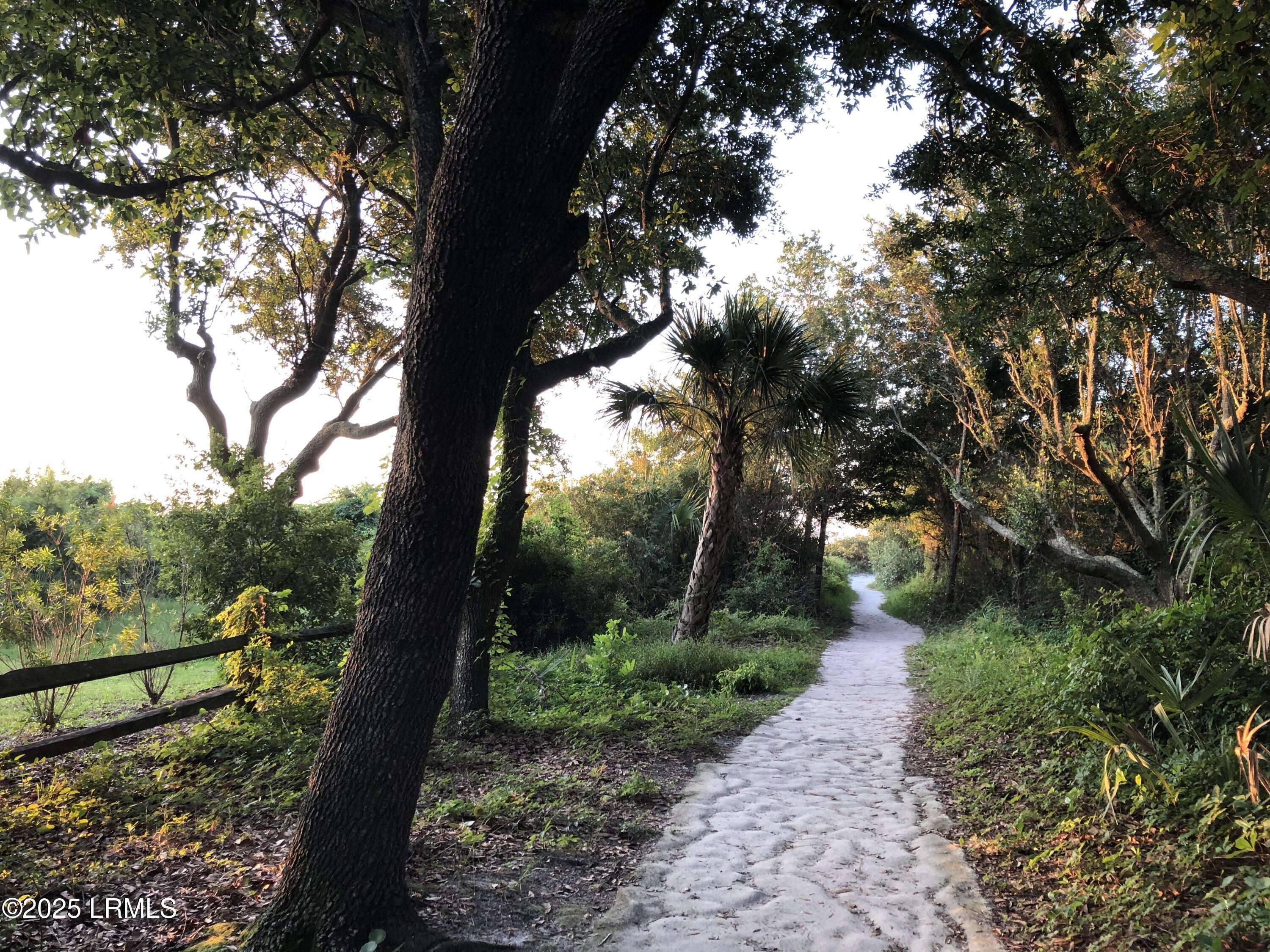 Hilton Head Island, SC 29928,45 Folly Field RD Road