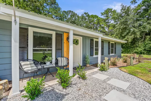 46 Mroz RD Road, Beaufort, SC 29906