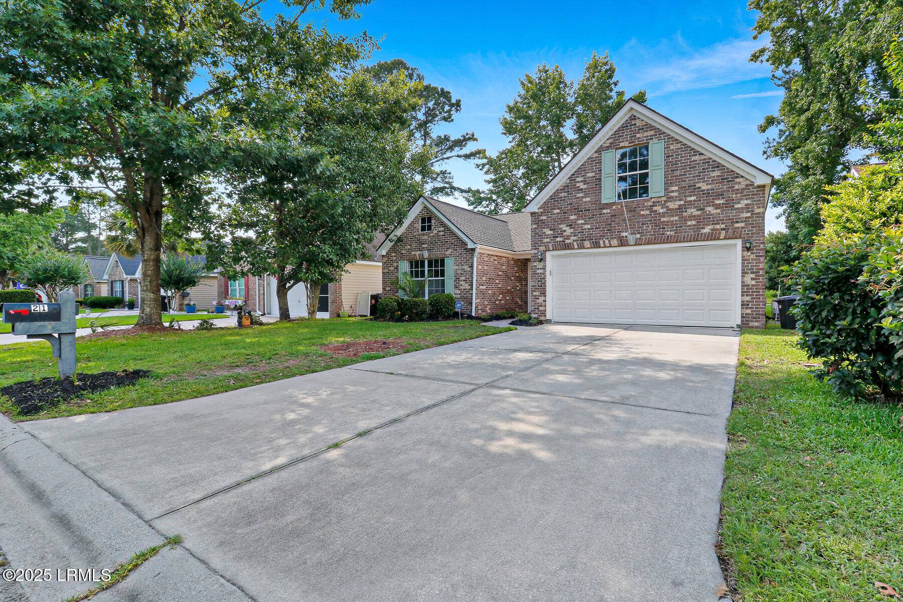 Bluffton, SC 29910,21 Hawthorne CT Court