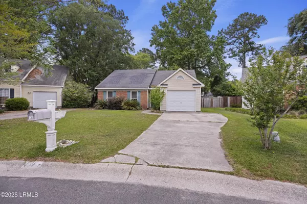 Summerville, SC 29485,111 Macfarren LN Lane