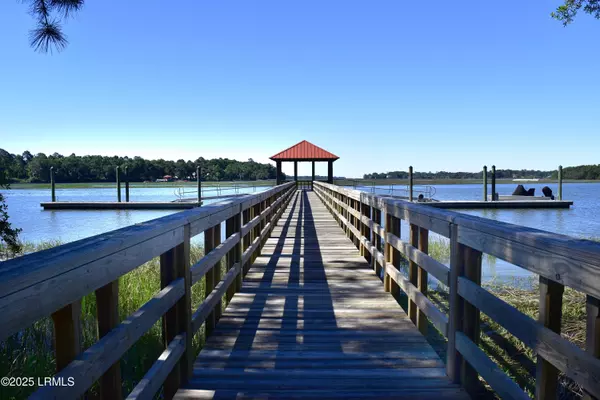 Beaufort, SC 29907,4 Connies Point DR Drive