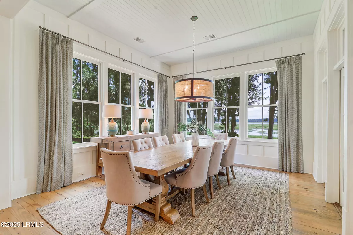 Bluffton, SC 29909,24 Carrier BLF Bluff