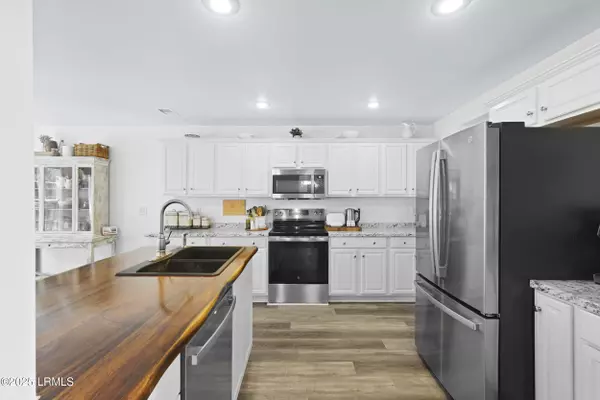 Bluffton, SC 29910,249 Hitching Post CRES Crescent