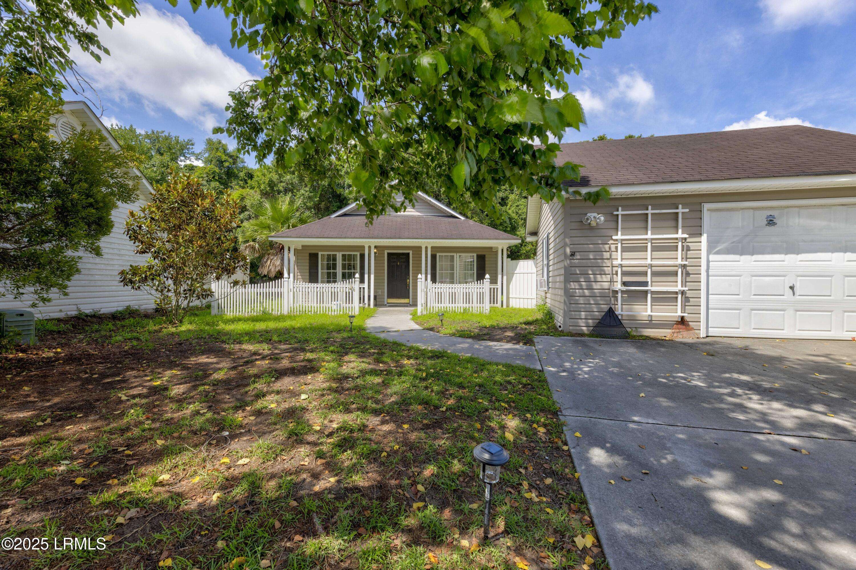 Bluffton, SC 29910,125 Harvest CIR Circle