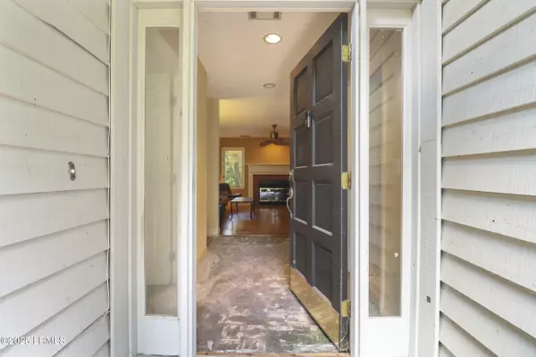 Hilton Head Island, SC 29926,7 Stillwater CT Court