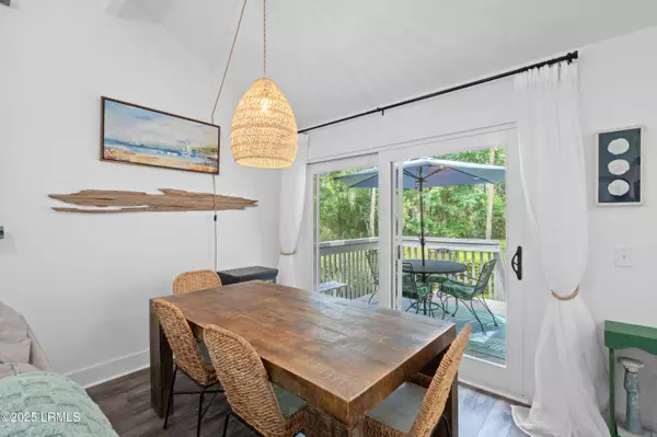 Hilton Head Island, SC 29928,117 Windward Village DR Drive