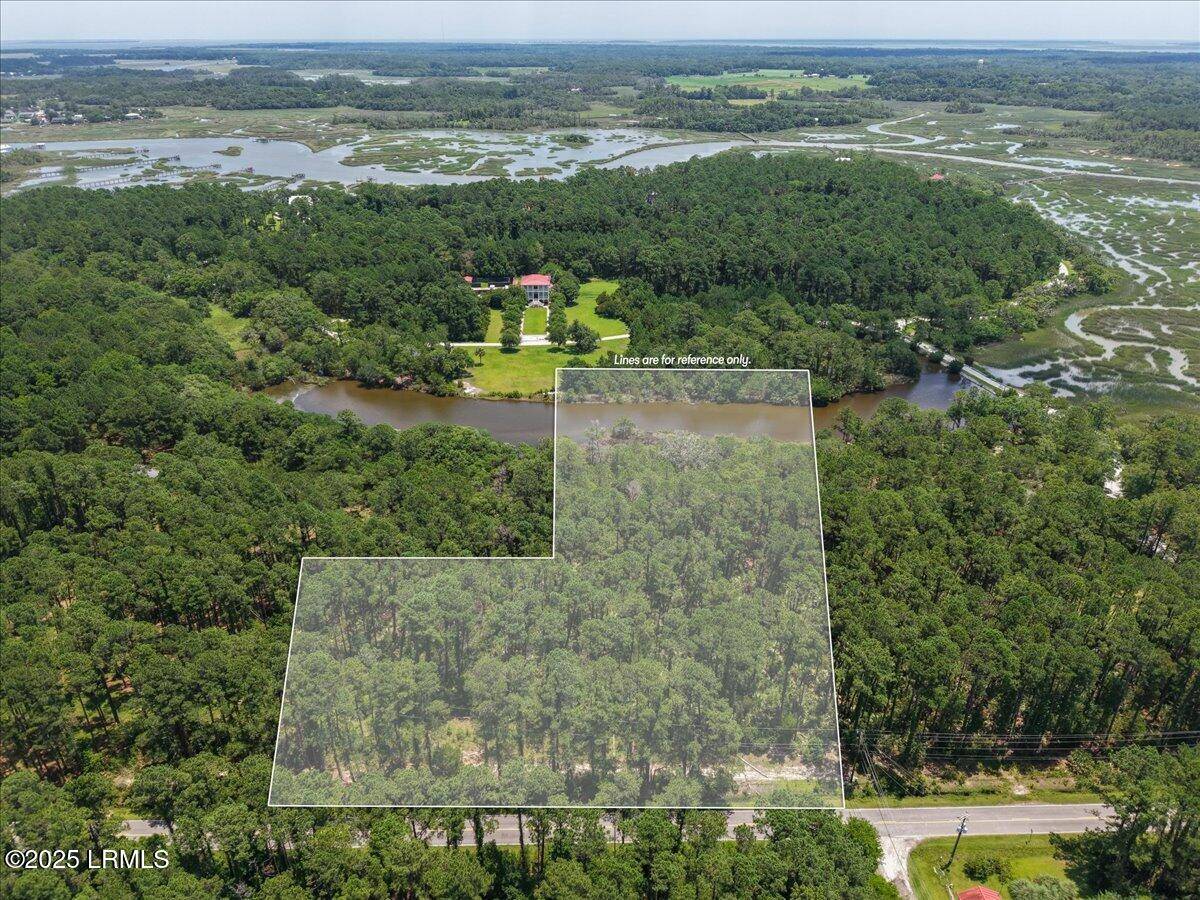 196 Polowana RD Road, St. Helena Island, SC 29920