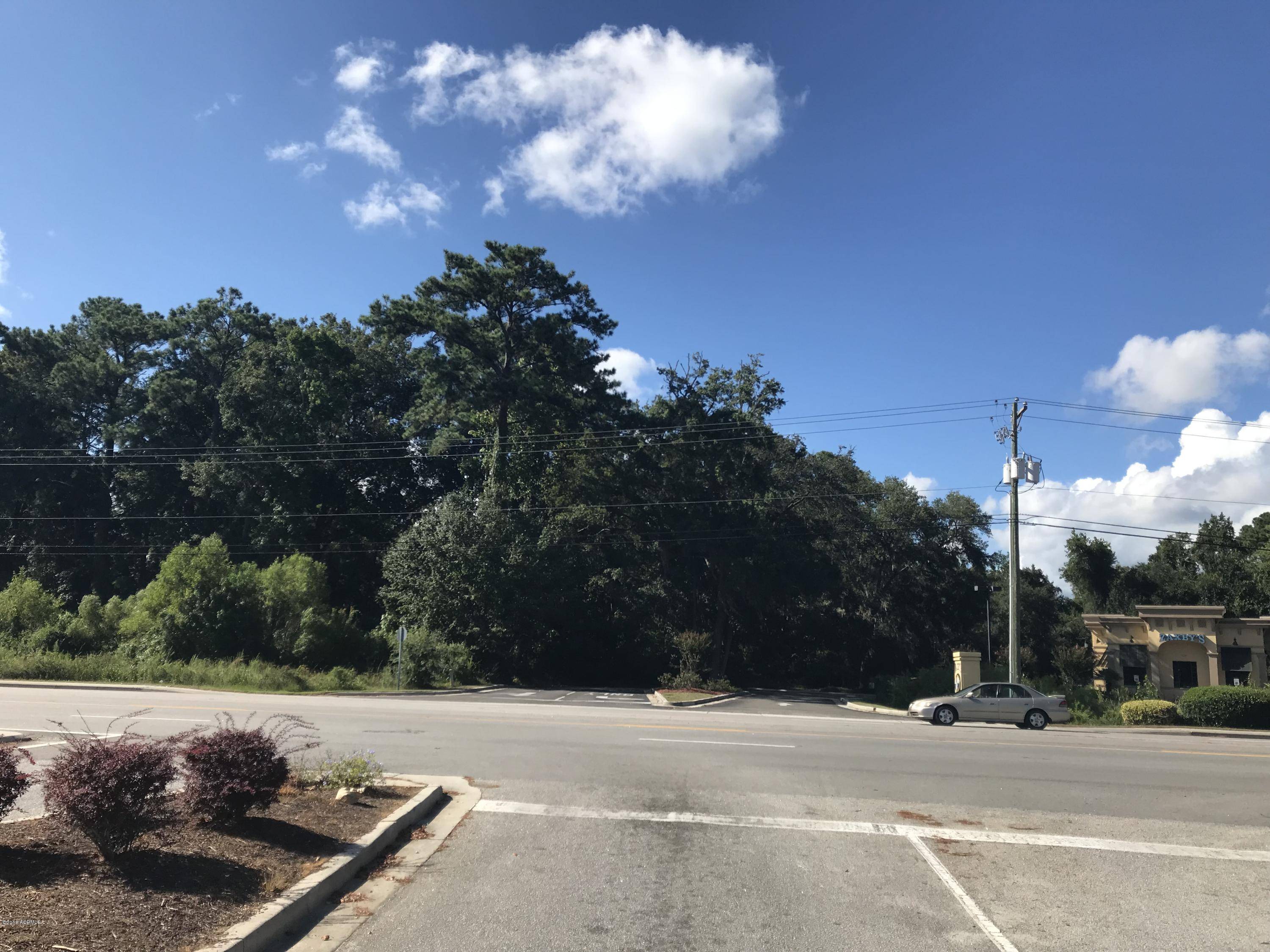 Beaufort, SC 29906,218 Robert Smalls Pkwy Parkway