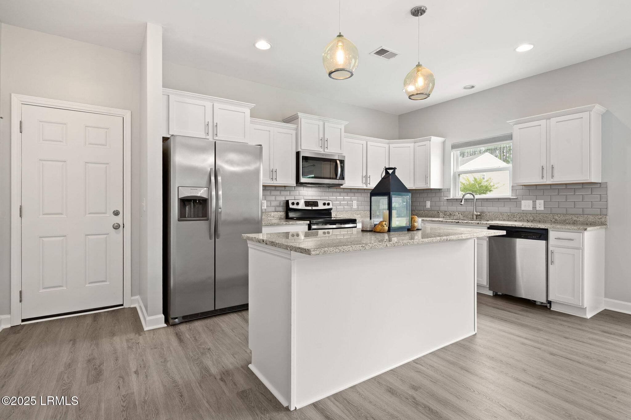 Bluffton, SC 29910,114 Scarlet Oak