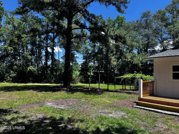 Seabrook, SC 29940,193 Paige Point RD Road