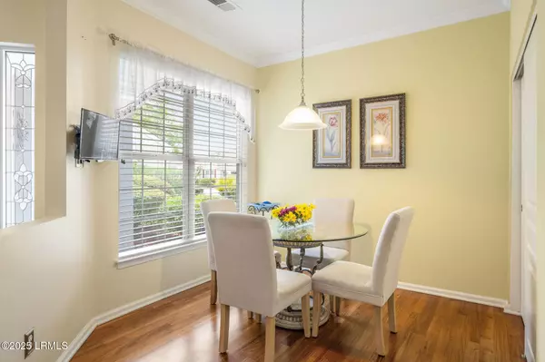 Bluffton, SC 29909,8 Maple CT Court