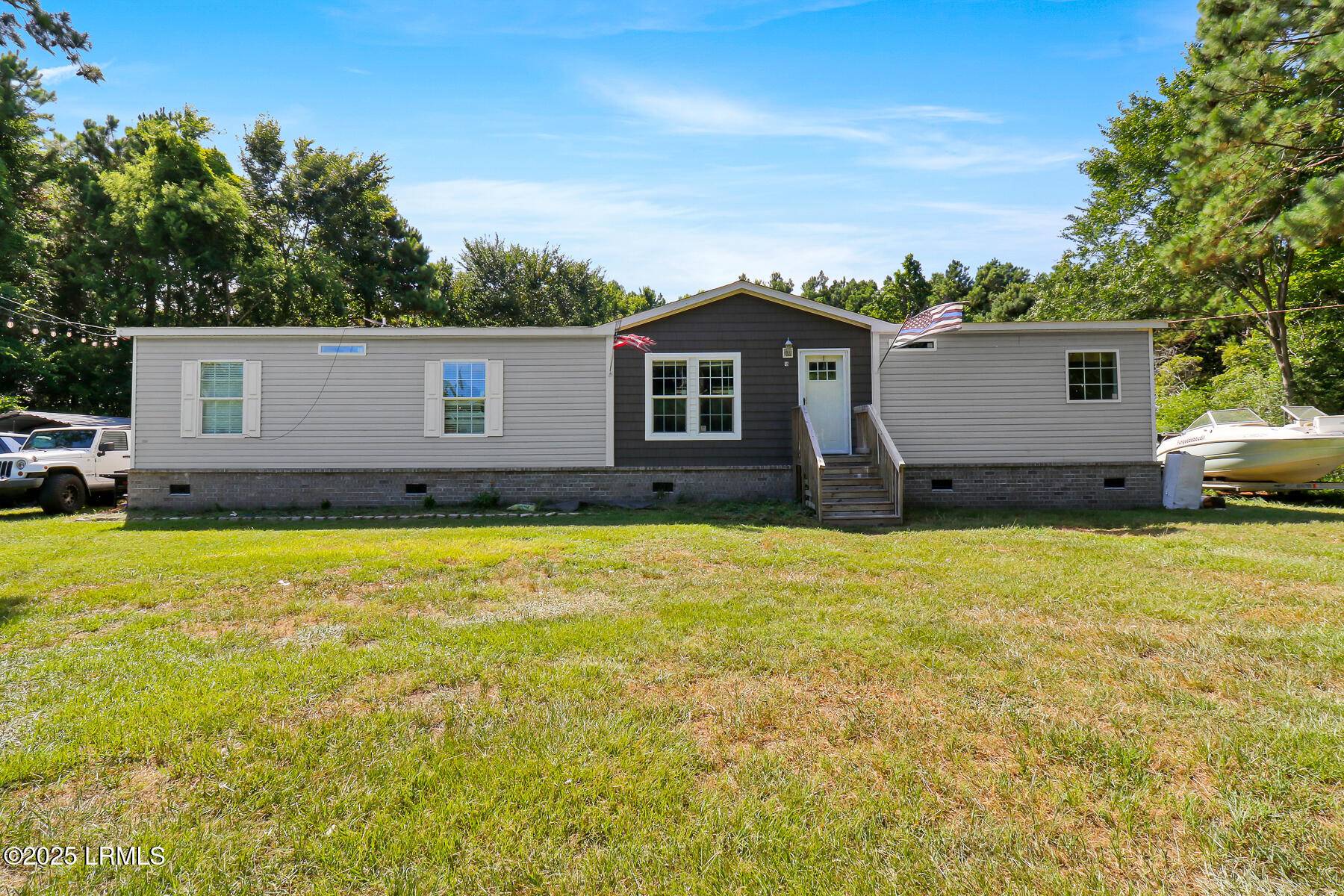 18 Ponderosa DR Drive, St. Helena Island, SC 29920