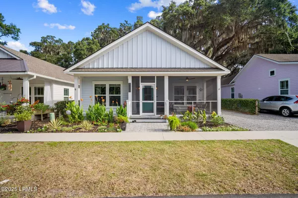 Port Royal, SC 29935,807 12th ST Street