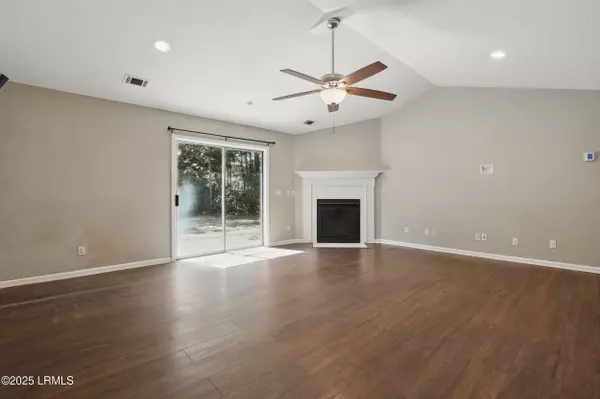 Beaufort, SC 29907,13 Marquis WAY Way