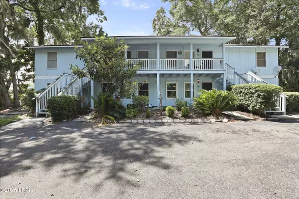 Beaufort, SC 29907,25 Sams Point RD Road