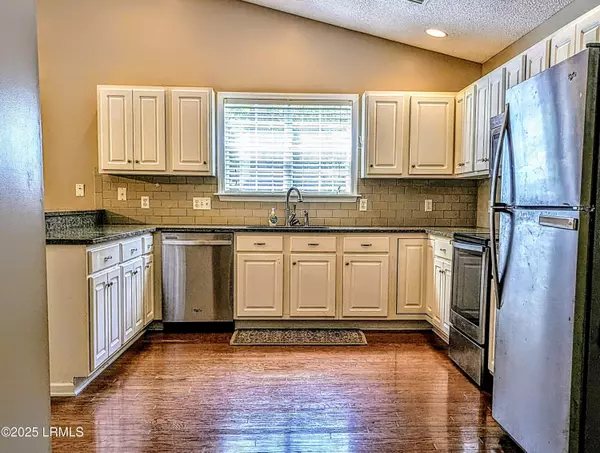 Beaufort, SC 29907,89 Thomas Sumter ST Street