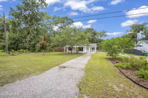 Port Royal, SC 29935,1609 Madrid AVE Avenue