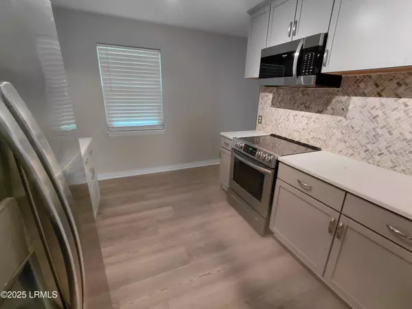 Beaufort, SC 29902,35 Mystic CIR Circle