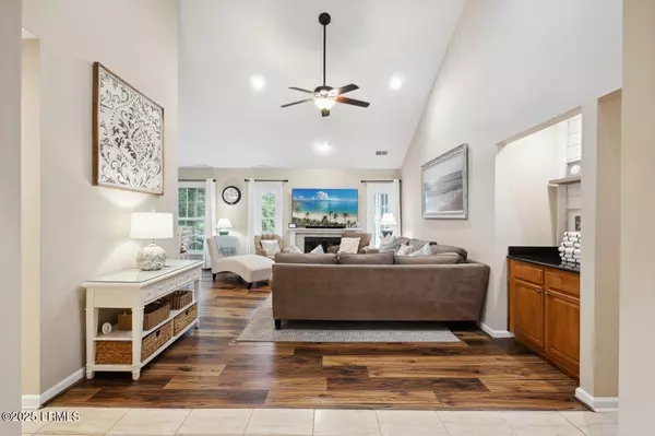 Hilton Head Island, SC 29928,70 Shipyard DR Drive