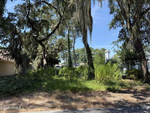 152 Locust Fence RD Road, St. Helena Island, SC 29920