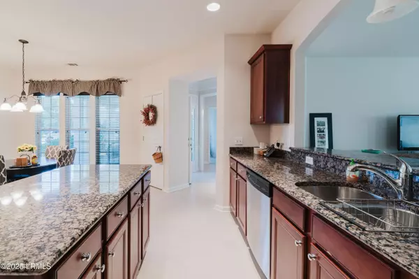 Bluffton, SC 29909,42 Spring Beauty DR Drive