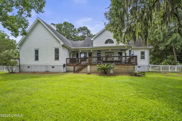 Beaufort, SC 29907,30 Dolphin Point DR Drive