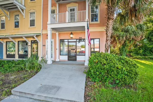 820 Paris AVE Avenue, Port Royal, SC 29935