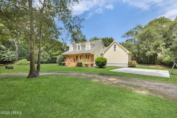 St. Helena Island, SC 29920,959 Sea Island Pkwy Parkway
